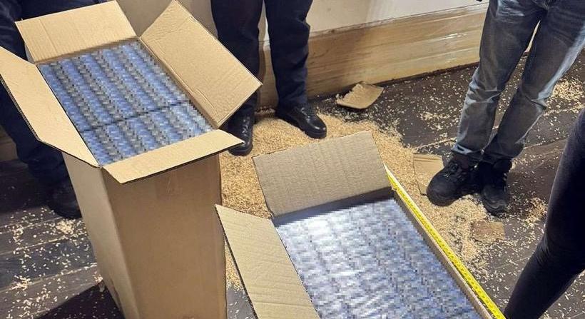 Több mint hatmillió lej értékű zárjegy nélküli cigarettára bukkantak a határőrök