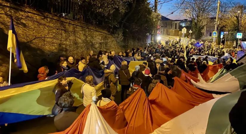 A magyarok többsége elutasítja az orosz közeledést, és a nyugathoz akar tartozni