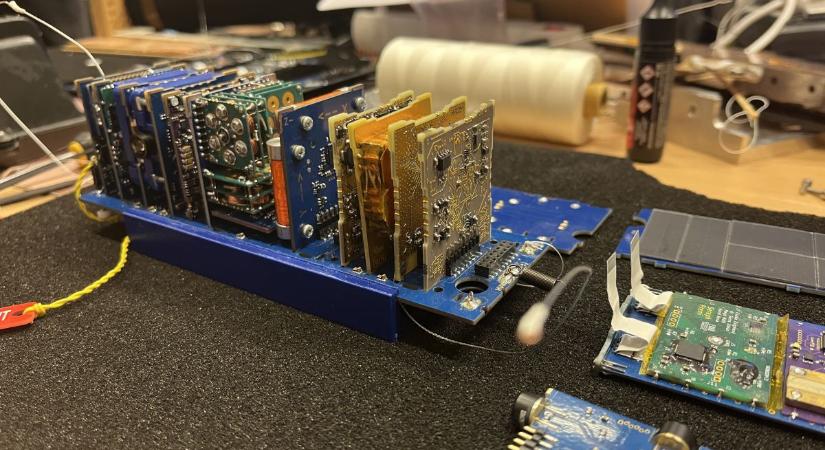 A világűrbe jutott a Széchenyi-egyetem ikerműholdja