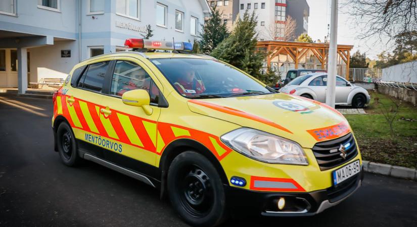 Összeesett az üzletben – vásárlás közben állt le a férfi légzése