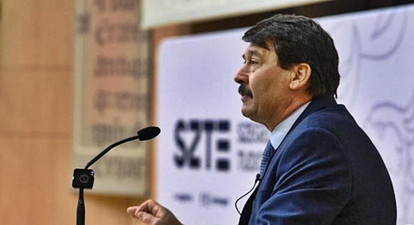 Áder János: a szuverenitás megőrzése alapvető fontosságú