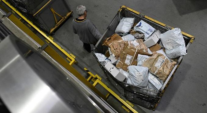 Ennyit lehet keresni karácsony előtt diákmunkával