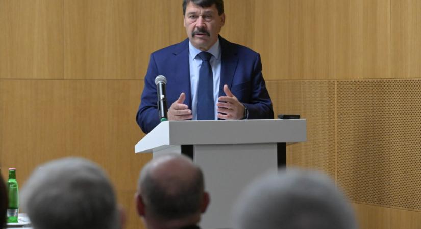 Áder János: A szuverenitás megőrzése alapvető fontosságú