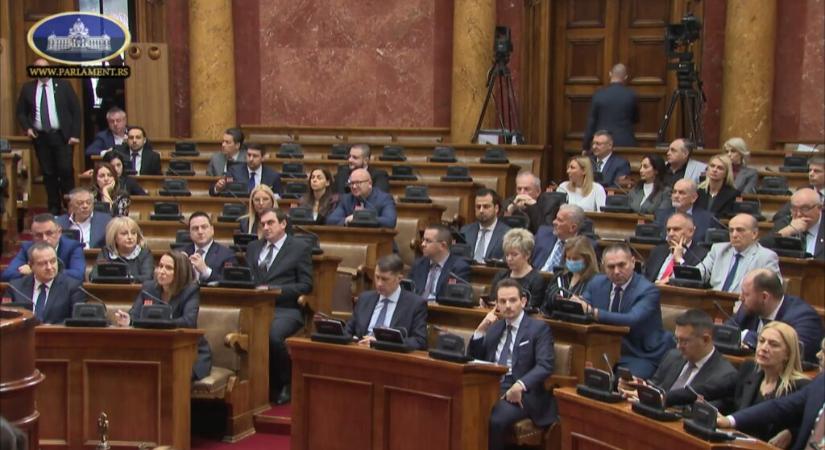 A parlament elfogadta a jövő évi költségvetést