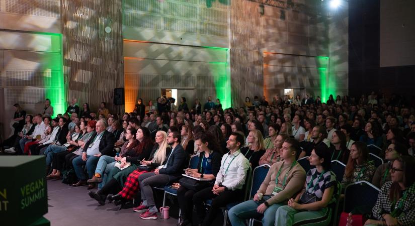 Ez már nem egy tarisznyás vegán találkozó – ilyen volt az első, ezerfős Vegan Summit Budapest
