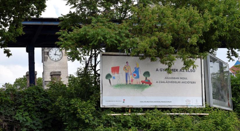 A nők biztonságot és jó egészségügyet várnak, de a férfiak családpolitikát adnak nekik