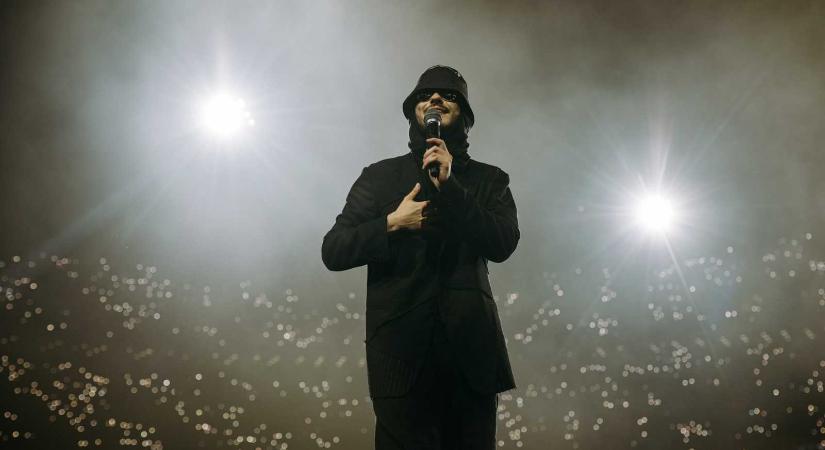 Ismét fellép a VIBE Fesztiválon a magyar popsztár, Azahriah