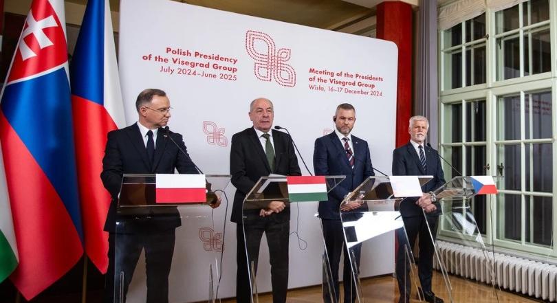 Esztergomban üléseznek a visegrádi négyek államfői