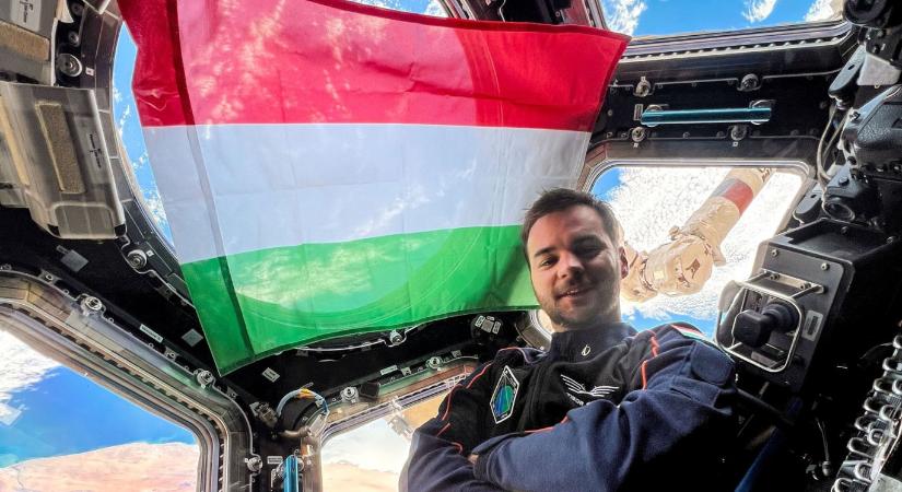 Ki vitt először magyar zászlót a világűrbe?