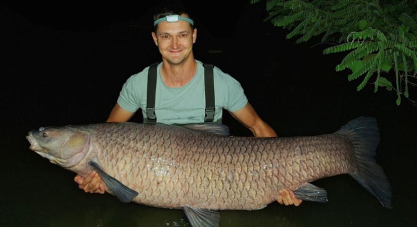 Leesik az állad: megdőlt a "misztikus" fekete amur országos rekordja - fotón a brutális kapás