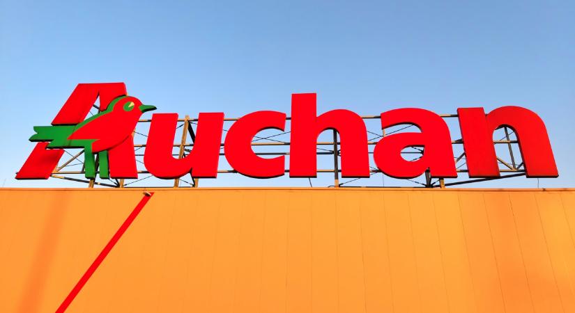 Komoly benzinakciót hirdetett az Auchan: brutál áron lehet tankolni a kútjaikon, indulhat a roham