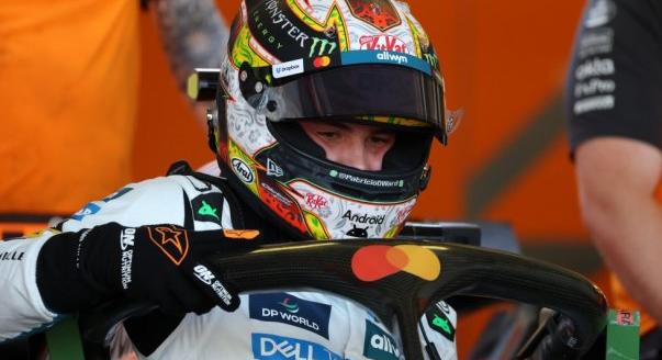 Újoncözön Abu Dhabiban – Piastri és Hamilton helyén is