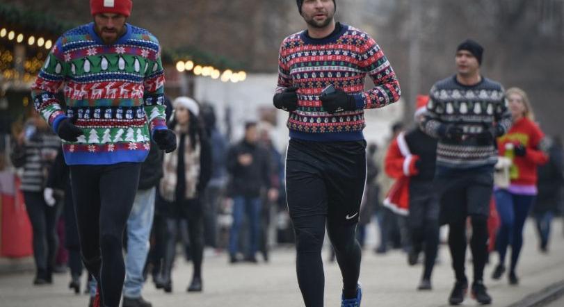 A közlekedést is érinti a debreceni ronda pulcsis futás