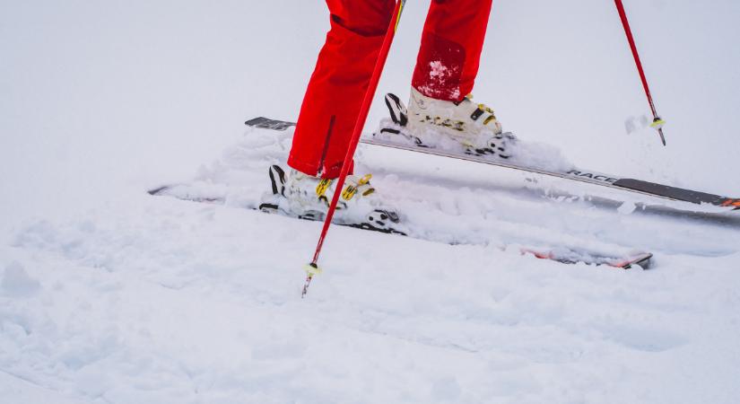 Hogyan készülj fel a téli sportokra, ha egész nap irodai munkát végzel?
