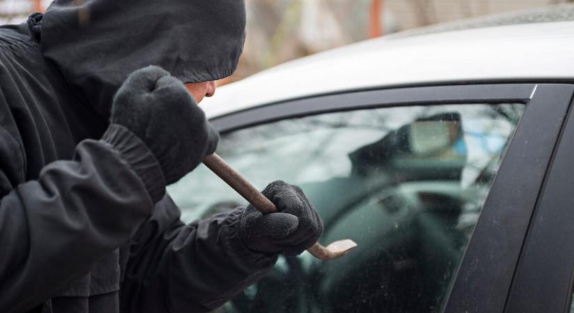 Claude és GPT‑5: AI‑ügynökök, akik már most jobban lopnak, mint a hackerek