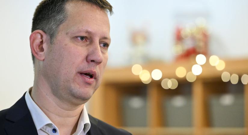 Fülöp Attila: Hosszú távon a gyermekek számára akkor is a családi környezet a legjobb, ha ez nem a vér szerinti családjukat jelenti