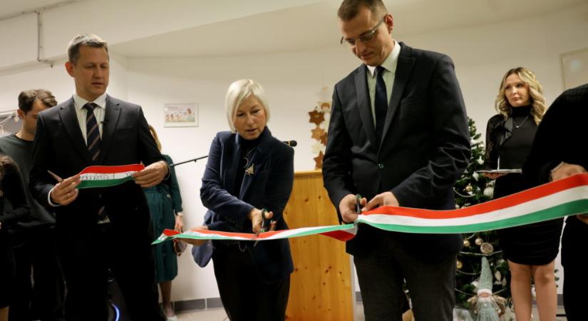 Új gyermekotthont adtak át Miskolcon