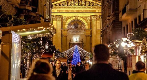 Rekordévet hozhat az ünnepi szezon Budapesten