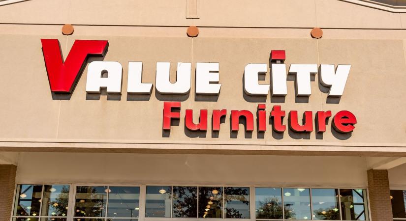 Megkongatták a vészharangot: csődöt jelentett egy ikonikus áruházlánc