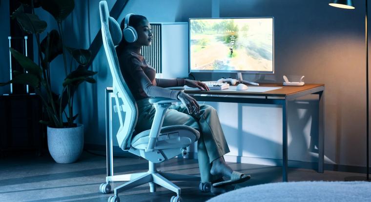 Fractal Design Refine teszt – a gamerszék, ami nem is néz ki annak