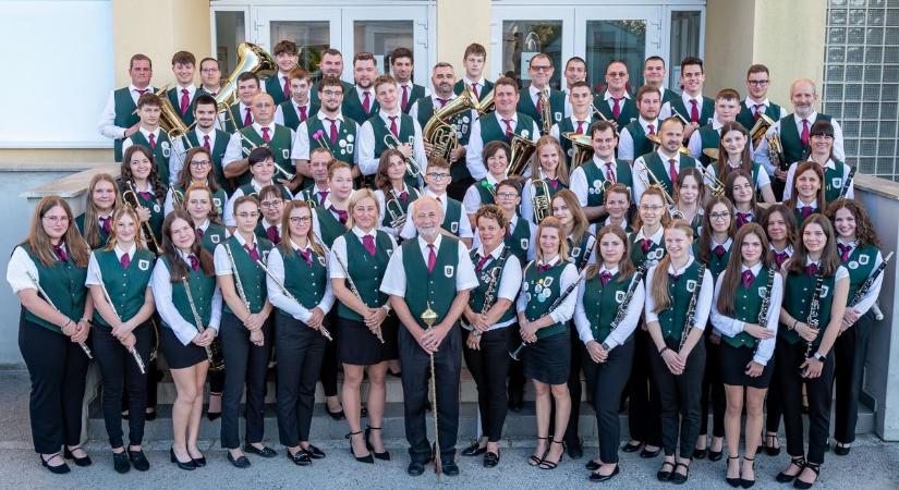 50 éves a Téti Fúvószenekar