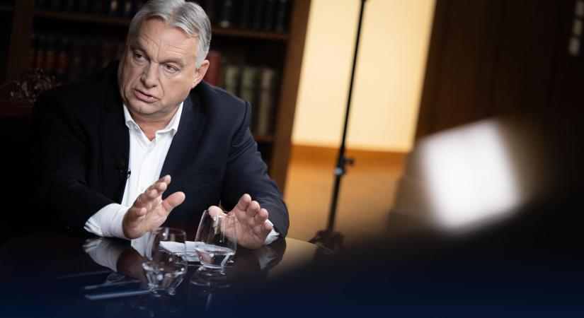 A Tisza feljelentést tesz Orbán Viktor posztjai miatt