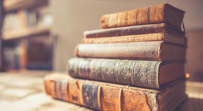 Már aludni sem tud: Könyvet vett a zsibvásáron, horrorfilmmé változott a férfi élete