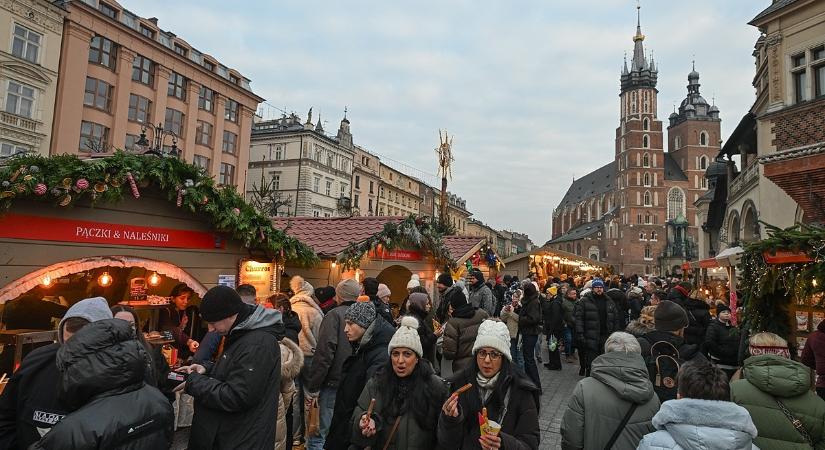 Repülőrajt helyett lefulladás: brutálisan lehagy minket Lengyelország