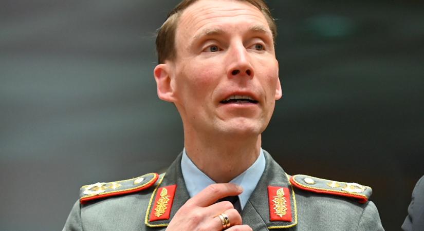 Bajban a németek: A Pentagon megszakította velük a kapcsolatot