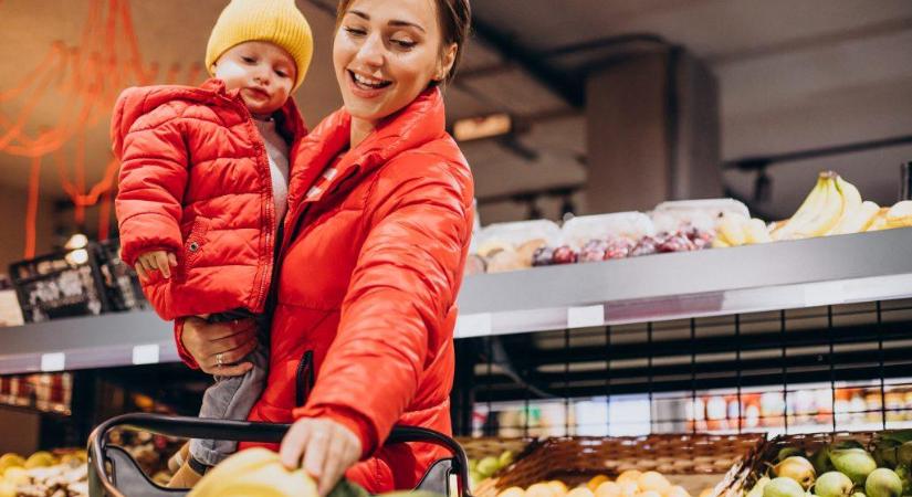 Újra lehet SZÉP-kártyával hideg élelmiszert vásárolni