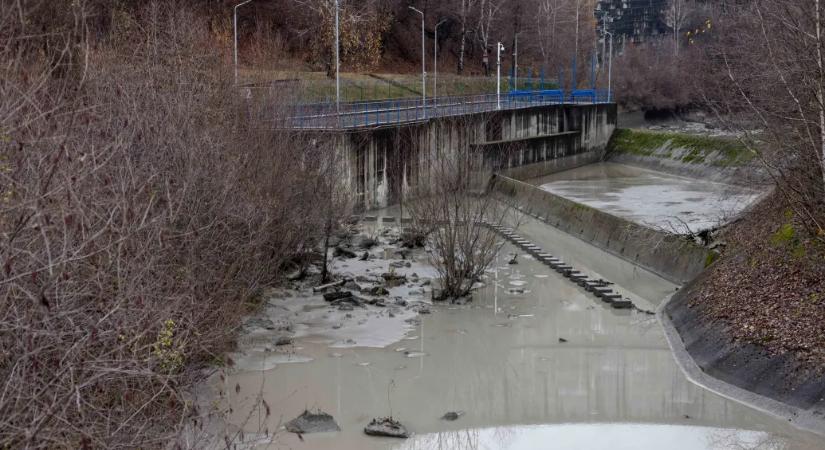 Emberi mulasztás miatt miatt napok óta nincs víz Dél-Románia egyes részein