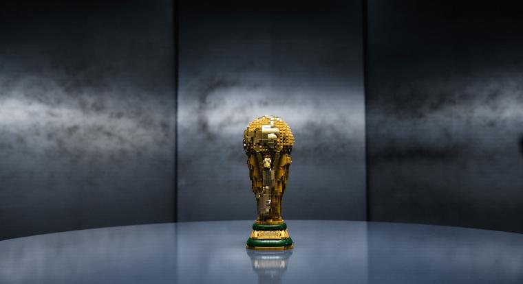 Életnagyságú LEGO-trófeával hangolódhatsz 2026-os vb-re