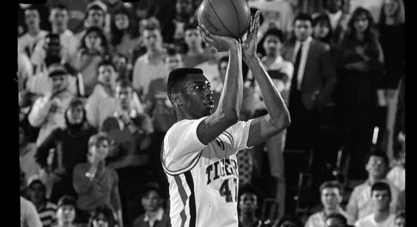 Meghalt a Los Angeles Lakers legendás kosarasa