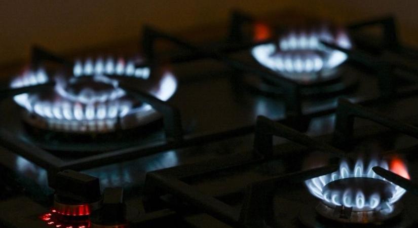 Vaskos áprilisi tréfába fut Románia, még az is megdrágul, amiből pedig nekik rengeteg van