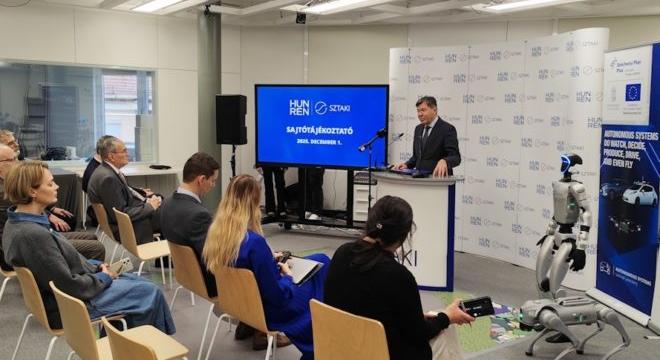 Magyarország beszáll a humanoid robotika versenyébe