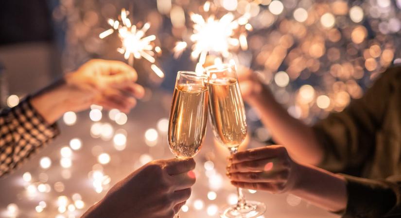 Ezért túlértékelt a szilveszteri buli- de mit ad helyette egy csendes este?