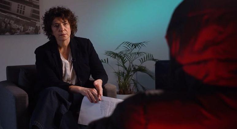 A Szőlő utca egykori lakója beszélt arról, hogyan erőszakolta meg az igazgató