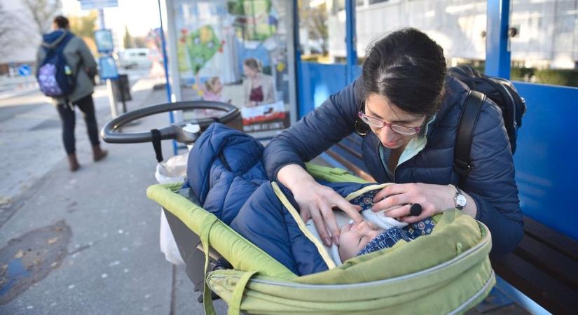 Beszóltak az egri babakocsisoknak, nem maradt el a lavina