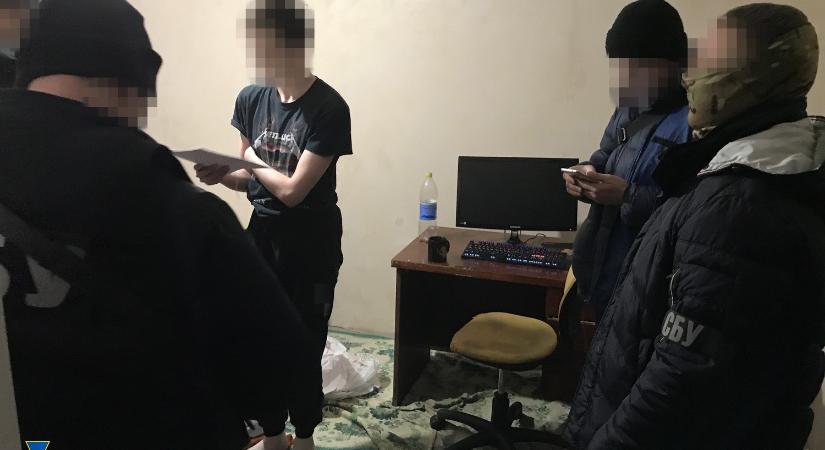 Letartóztattak Zaporizzsjában egy férfit, aki több mint 200-szor tett hamis bejelentést bombariadóval kapcsolatban