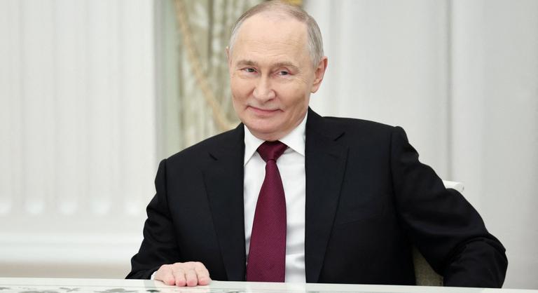 Tarjányi Péter: Történelmi lehetőség és kudarc is lehet Magyarország számára az orosz olaj kivonulása