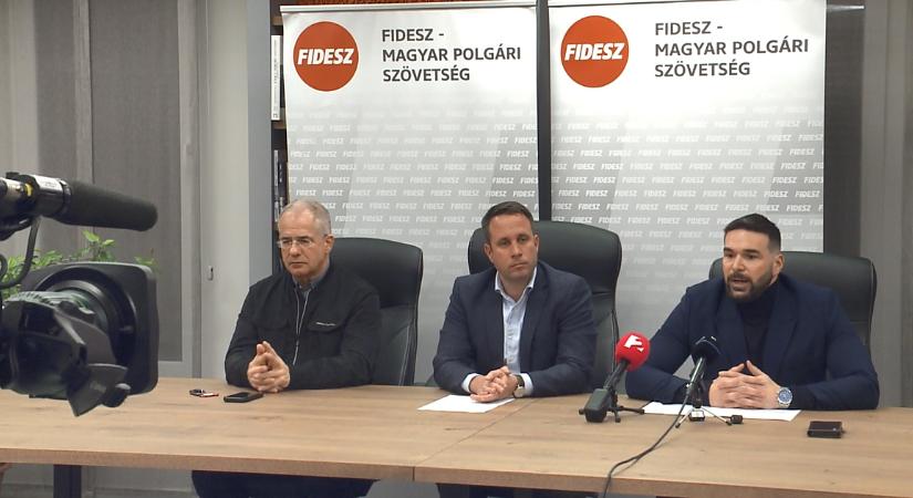 Háború, béke, és a választás tétje: ezekről is beszélt országjárásának debreceni állomásán Dömötör Csaba