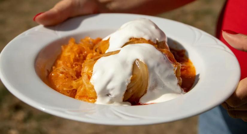 A recept, amelyet minden háziasszony keres: így lesz hibátlan a töltött káposzta