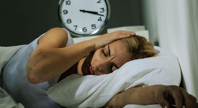 Nem bírsz elaludni? Ez a 6 dolog a hálószobában zavarhatja a pihenésedet