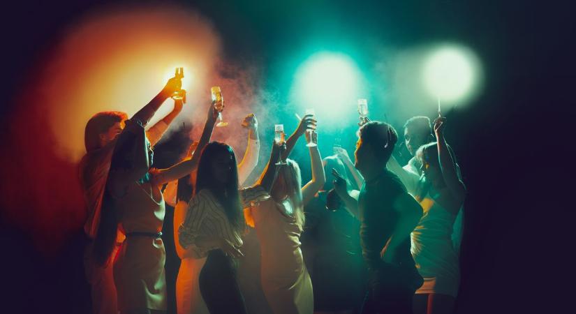 Botrány: török szavazatokkal csalták el egy kaposvári középiskola bálkirálynő-választását?