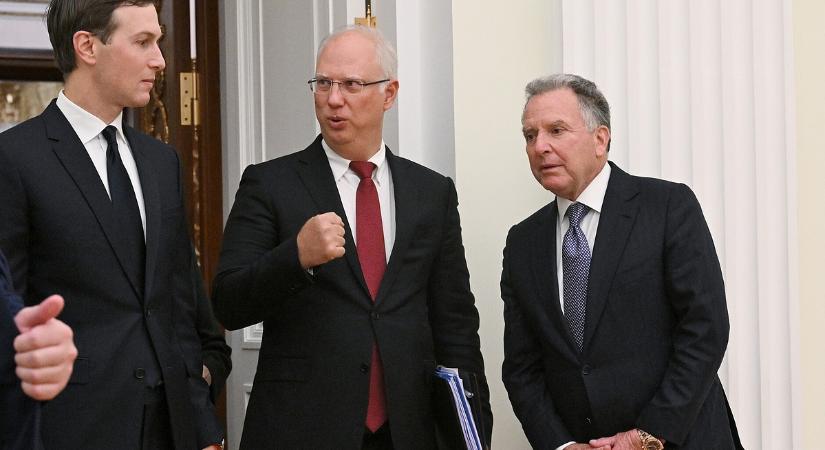 Valami történt: Washingtonba rendelték az ukránokat