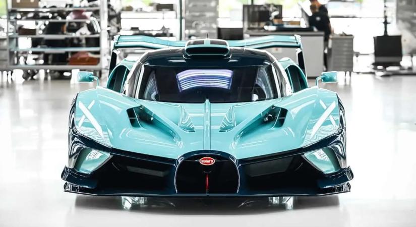 Befejeződött a Bugatti Bolide gyártása: 40 darab készült a brutális pályagépből