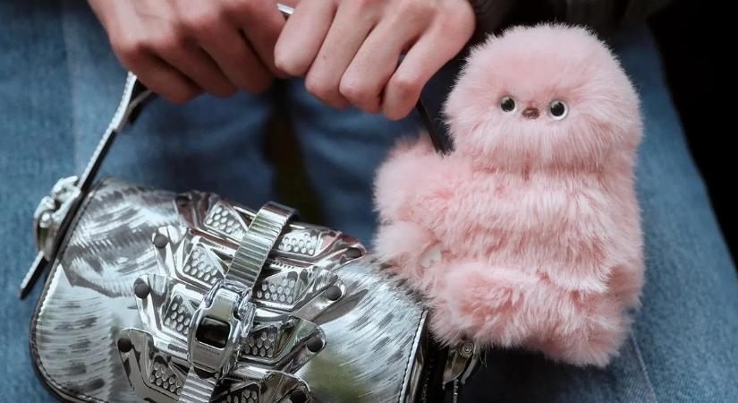 Állj félre, Labubu! Hamarosan átveszi a helyed Mirumi, a kis mozgó robot!