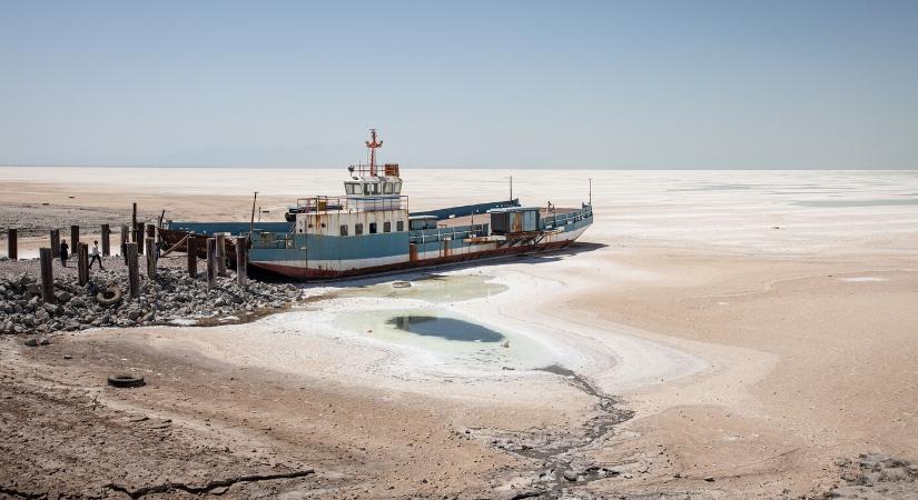 Irán a szomszédos országoktól vásárolna vizet a tartós aszály miatt
