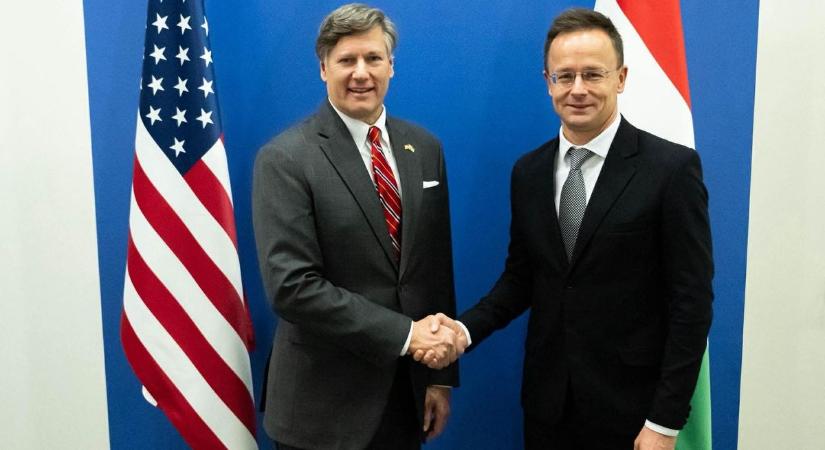 Az amerikai külügyminiszter-helyettessel is egyeztetett Brüsszelben a magyar külgazdasági és külügyminiszter