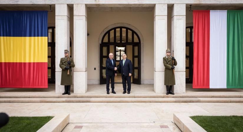 Orbán Viktor munkalátogatás keretében fogadta Budapesten Ilie Bolojant, Románia miniszterelnökét